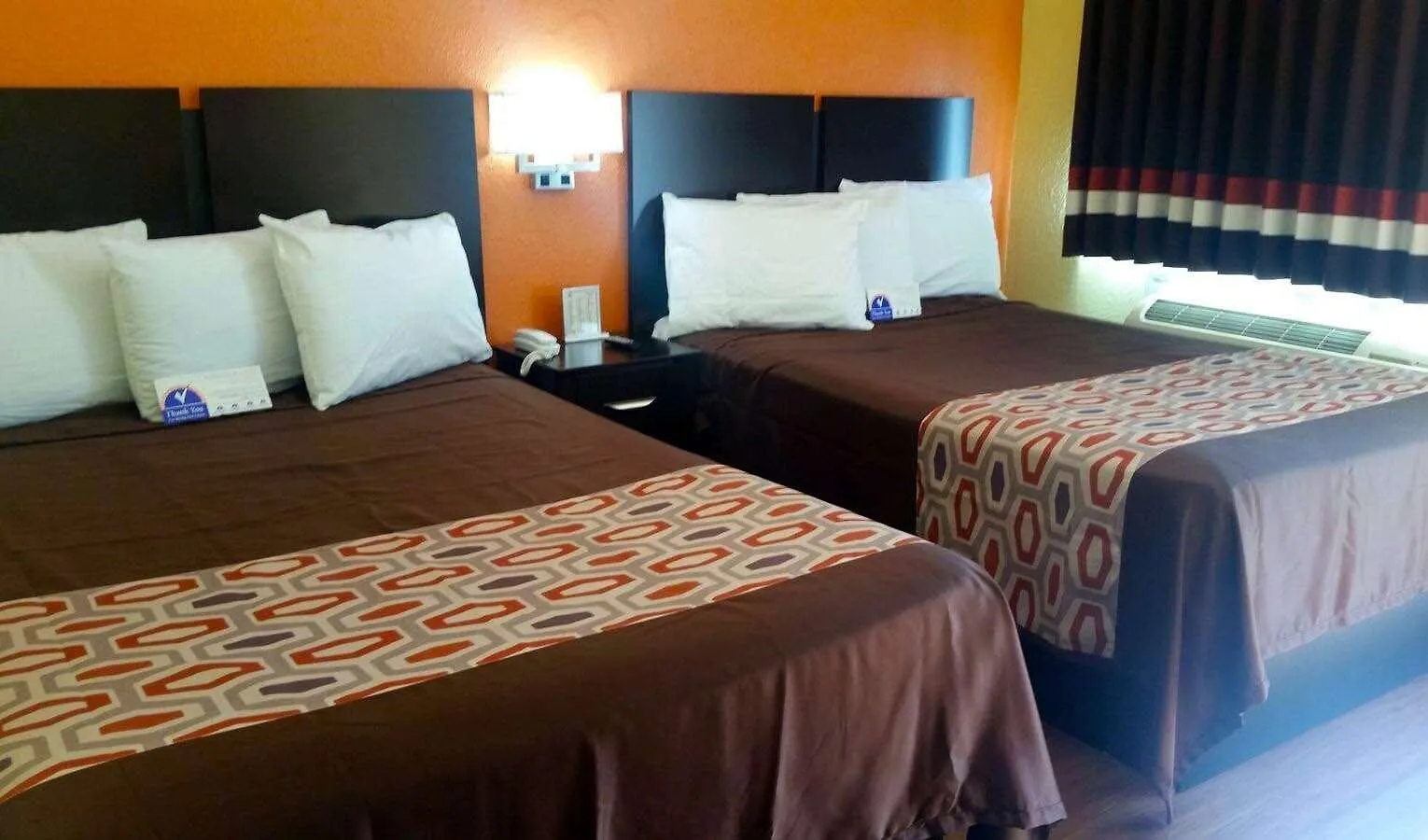 Novotel Eindhove 4*,  Hollandia